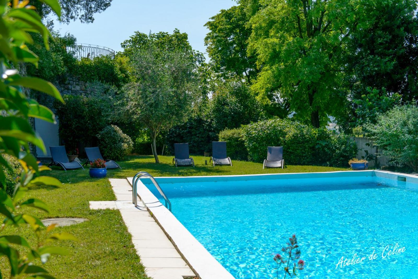 Au Chateau * Montboucher-sur-Jabron